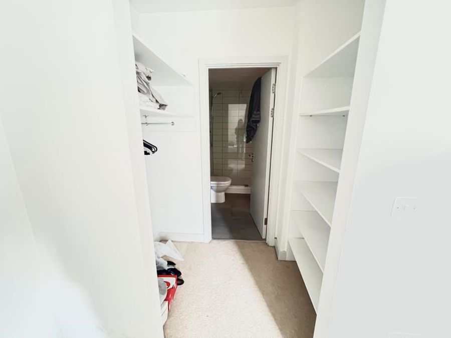 One Vesta Street image 7