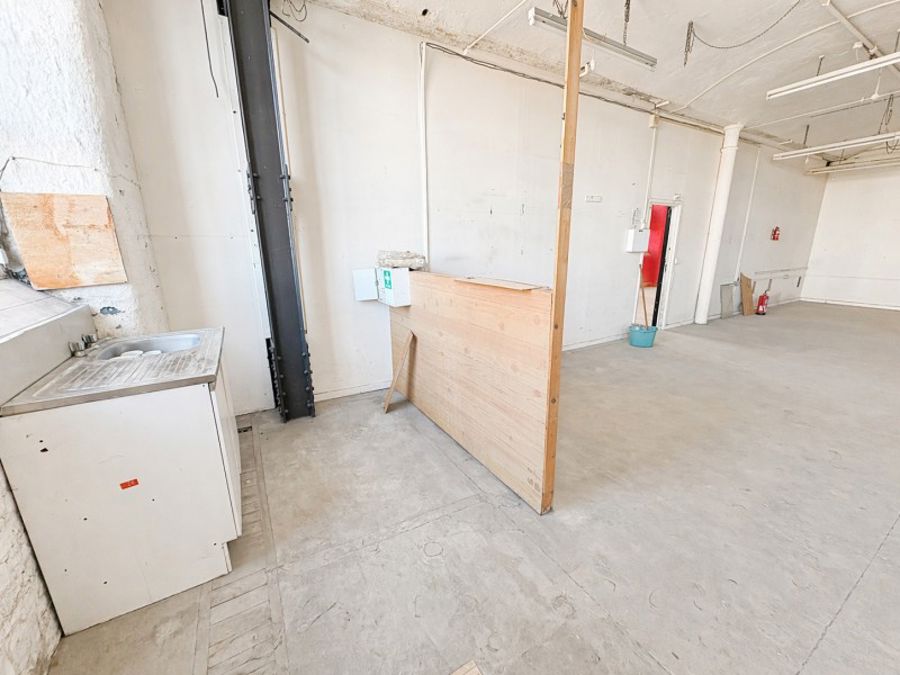 Unit 37 :: Wellington House image 4