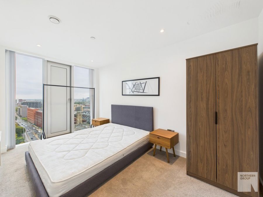 Elizabeth Towers :: Manchester  image 3