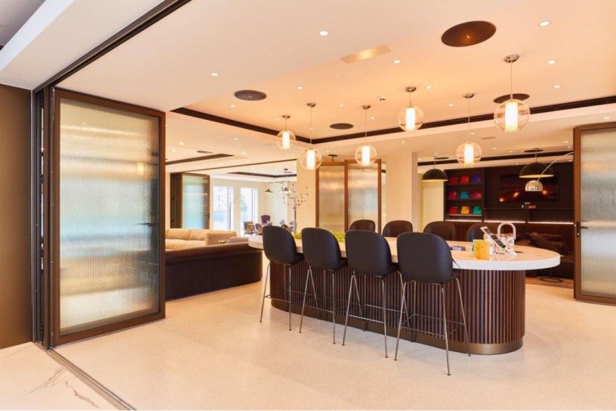 Elizabeth Towers :: Manchester  image 10