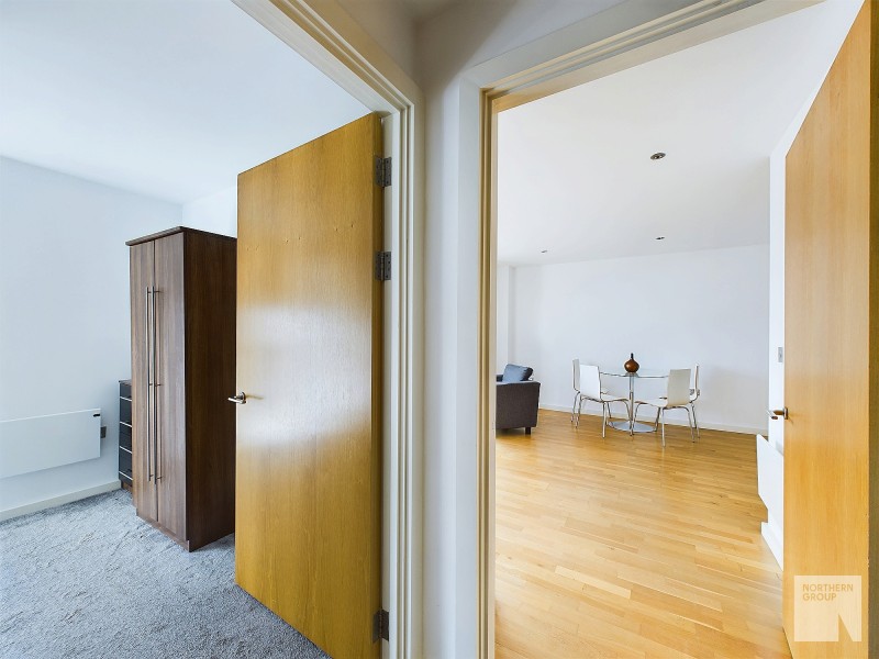 Apt 2.13 :: Flint Glass Wharf image 11