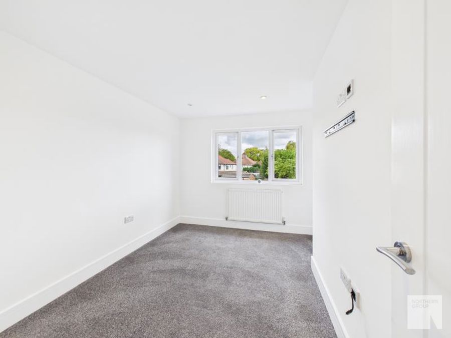 Surrey Avenue :: Marsland Green image 10