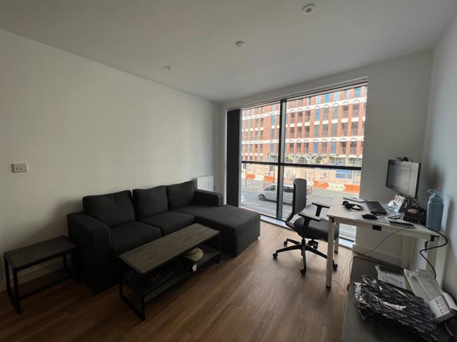 Deluna, Ancoats image 8