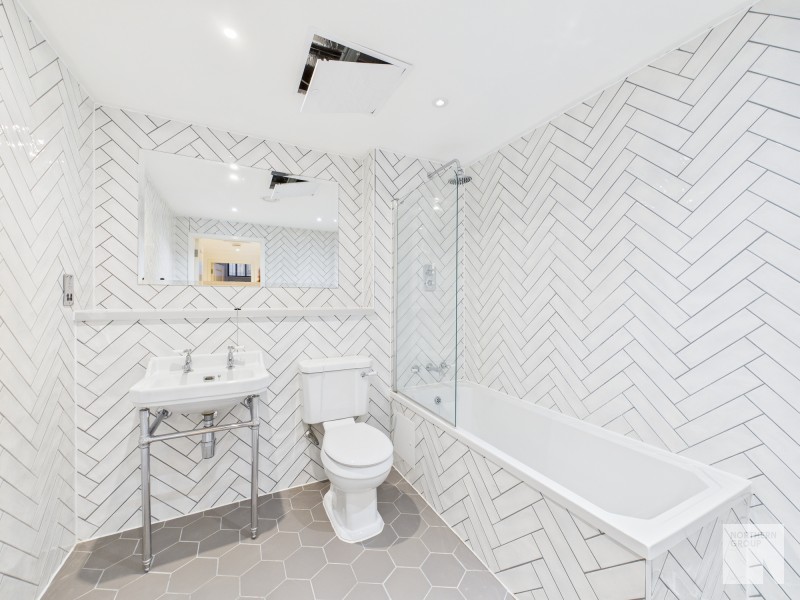 Flat 3 :: Gramercy House image 9