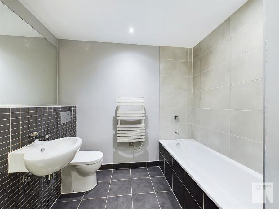 Apt 1.12:: Flint Glass Wharf image 6
