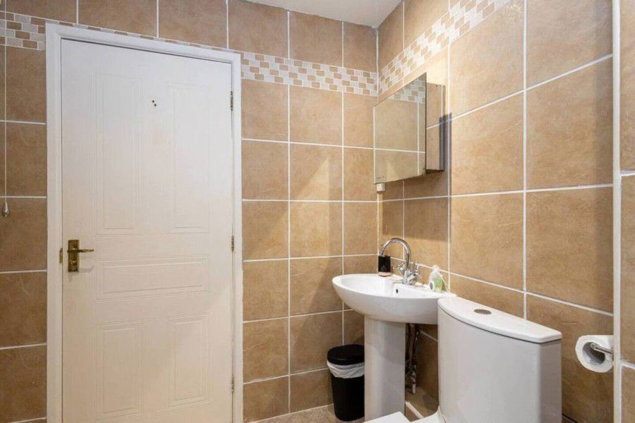 Apt 131a, Liverpool Road image 14