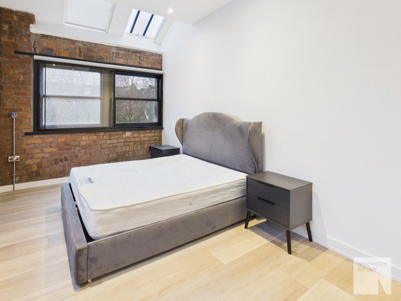 Flat 7 :: Gramercy House  image 2