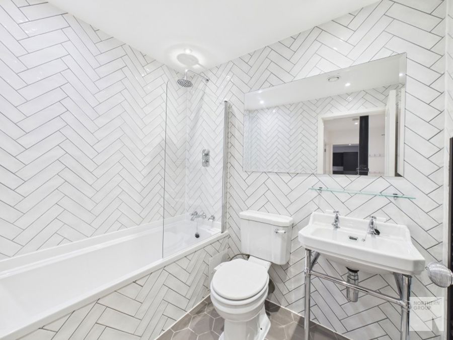 Flat 7 :: Gramercy House  image 5