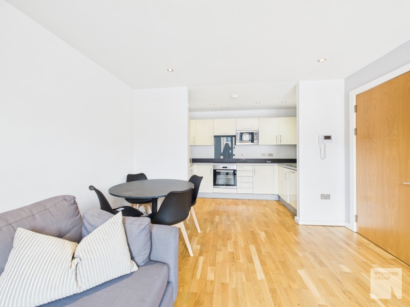 Apt 2.14 :: Flint Glass Wharf image 3