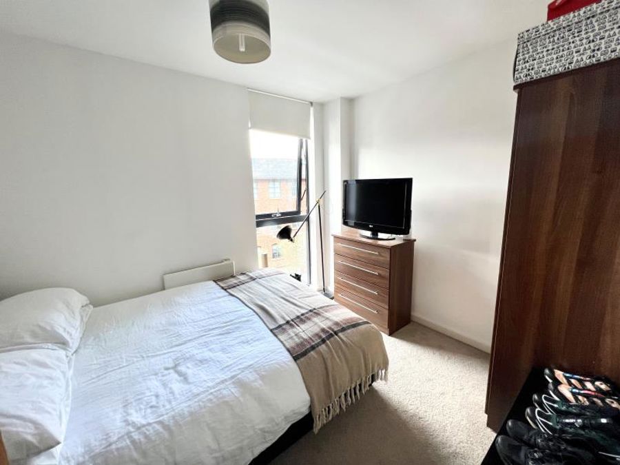 Apt 2.14 :: Flint Glass Wharf image 5