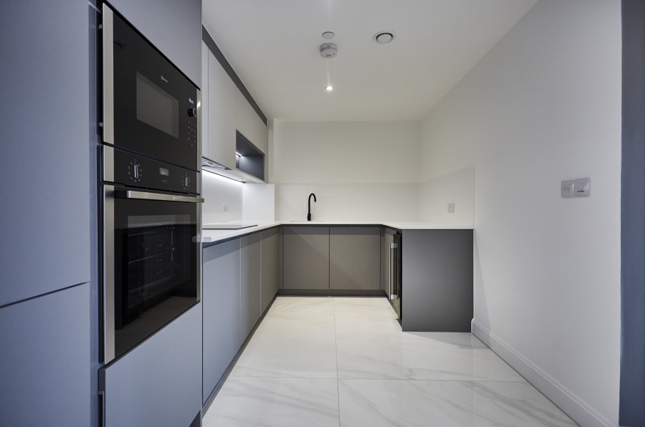 Apt 8.01 :: One Silk Street image 3