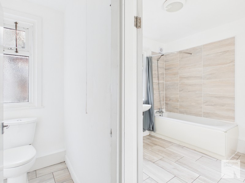 Barlow Moor Road :: Chorlton image 5