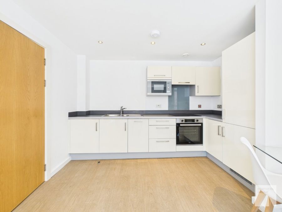 Apt 4.03 :: Flint Glass Wharf image 5