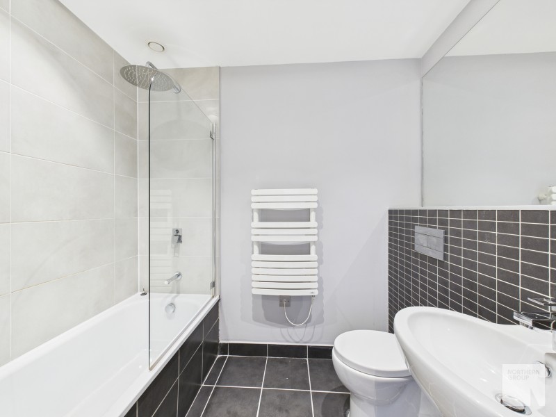 Apt 4.03 :: Flint Glass Wharf image 7