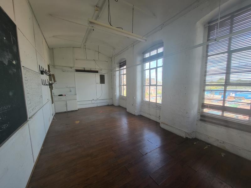 Unit 30 :: Wellington House image 4