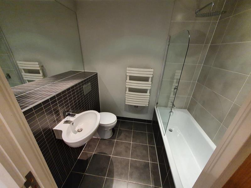 Apt 2.18 :: Flint Glass Wharf image 8