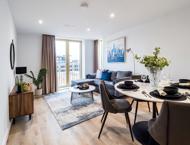 Flat 50 :: The Quarters image 1