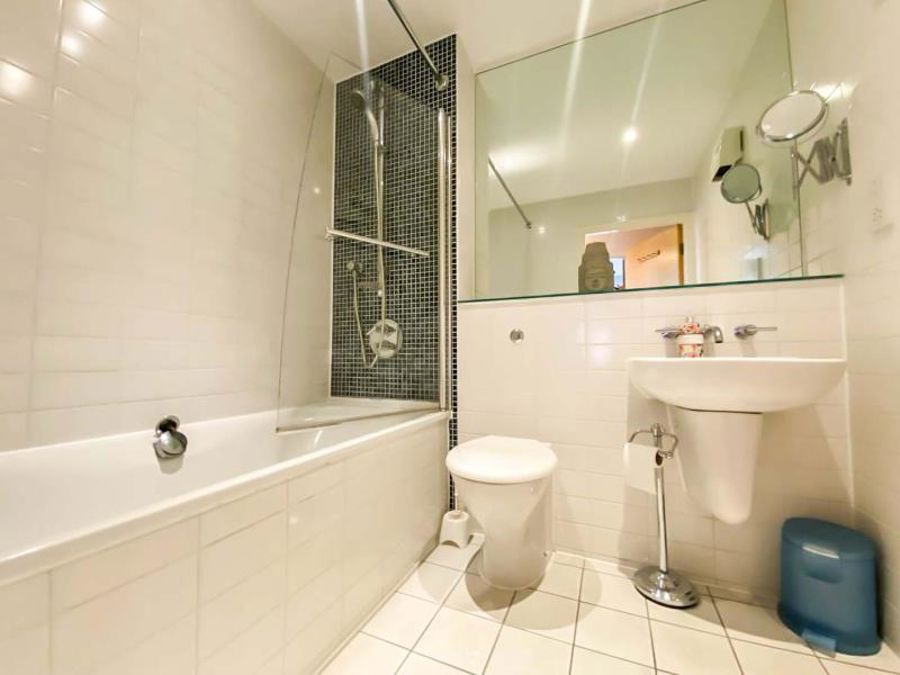 Junction House :: City Centre image 10