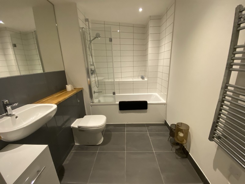 One Cutting Room Square :: Ancoats image 5