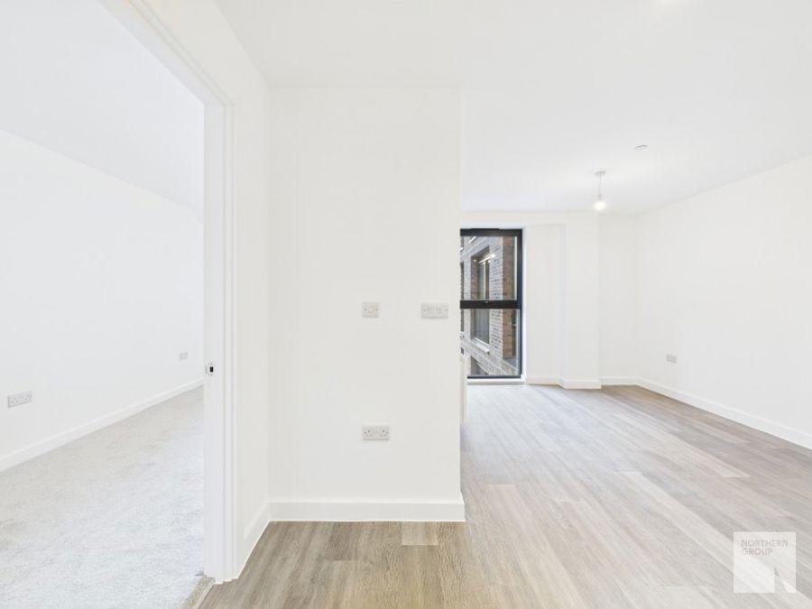 Berkley Square :: Salford image 7