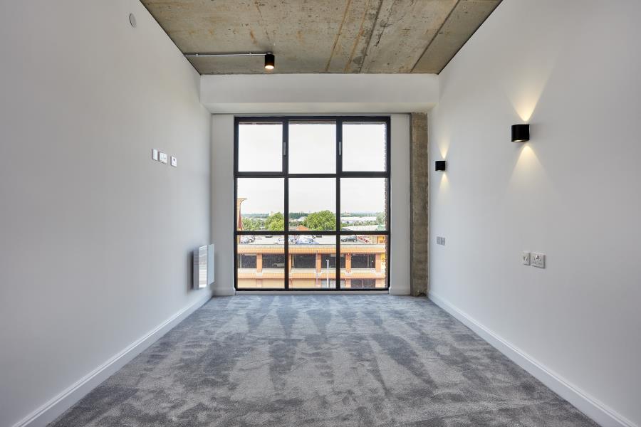 Apartment 6.12 :: One Silk Street image 2