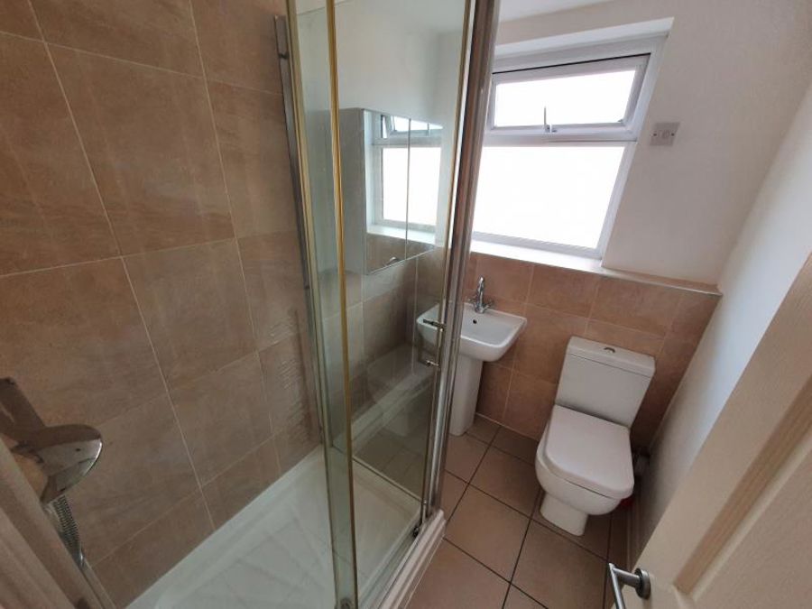 Flat 3 :: 17 Warwick Rd image 8
