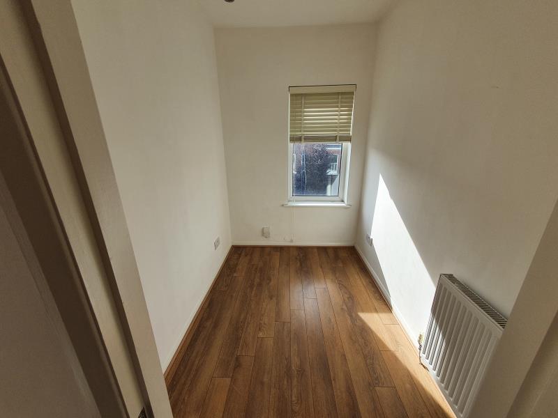 Flat 3 :: 17 Warwick Rd image 9
