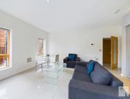 Apartment 4.03 :: Ice Plant image 4