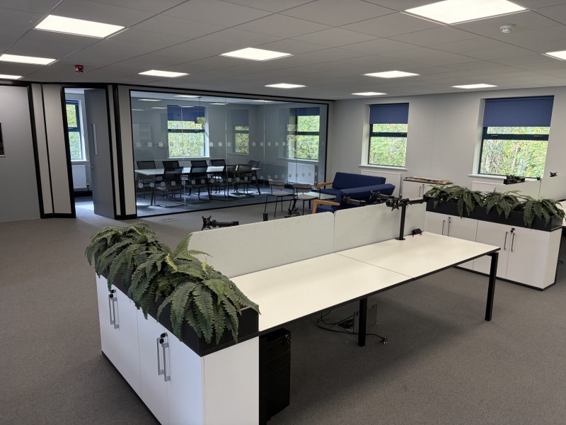 Unit 1, 1st Floor : Silkwood Park image 4