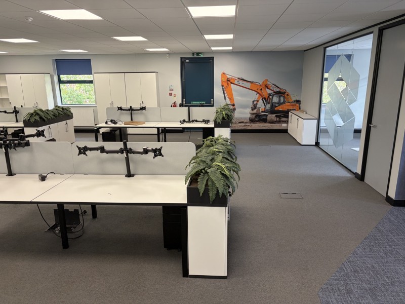 Unit 1, 1st Floor : Silkwood Park image 6