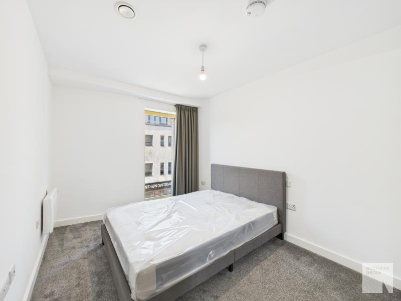 Flat 6 :: The Quarters image 8