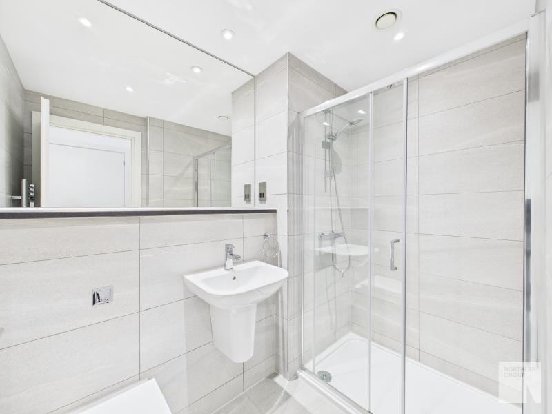 Flat 6 :: The Quarters image 10