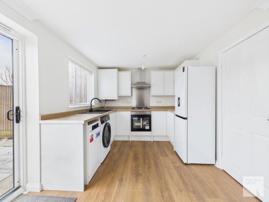 Gravenmoor Drive :: Manchester image 2