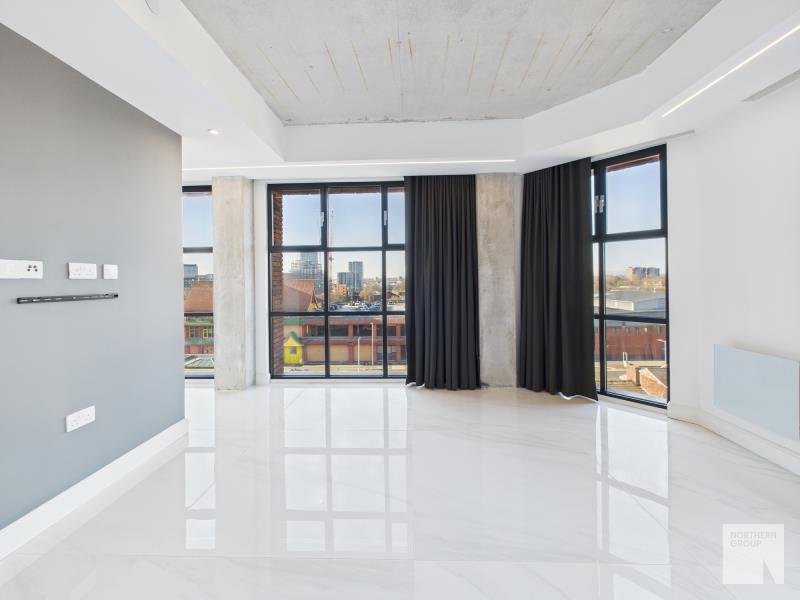 Apt 5.03 :: One Silk Street image 4