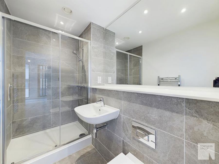 Victoria House image 13