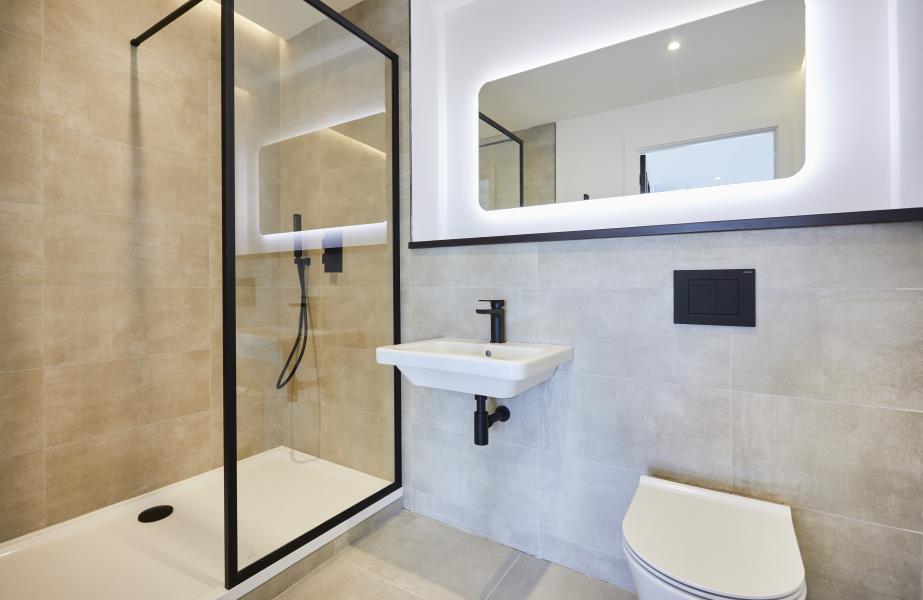 7.11 :: One Silk Street image 8