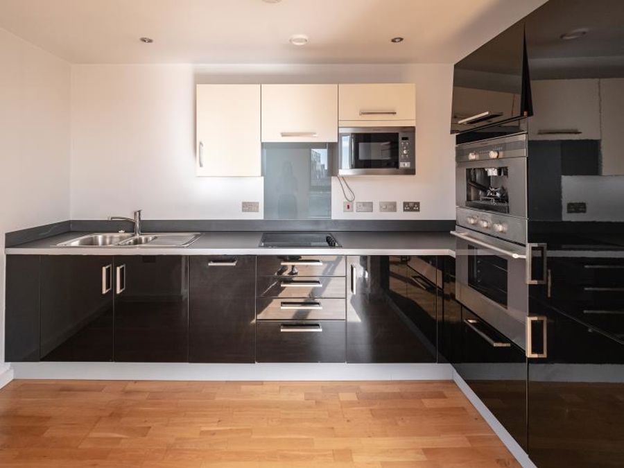Apt 6.07 :: Flint Glass Wharf image 5