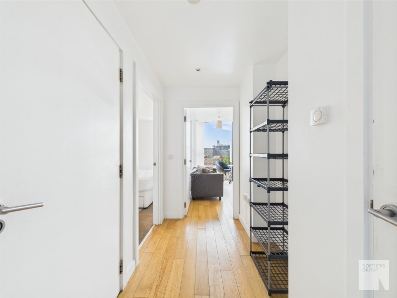 Apt 92, Islington Wharf image 6