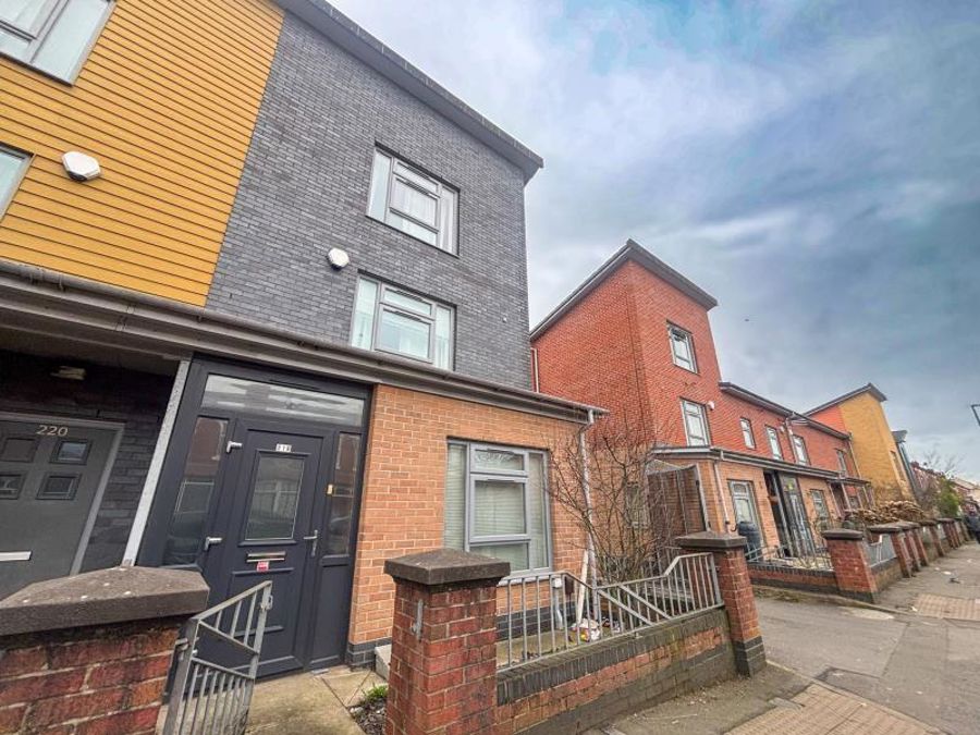 Great Western Street, Rusholme image 9