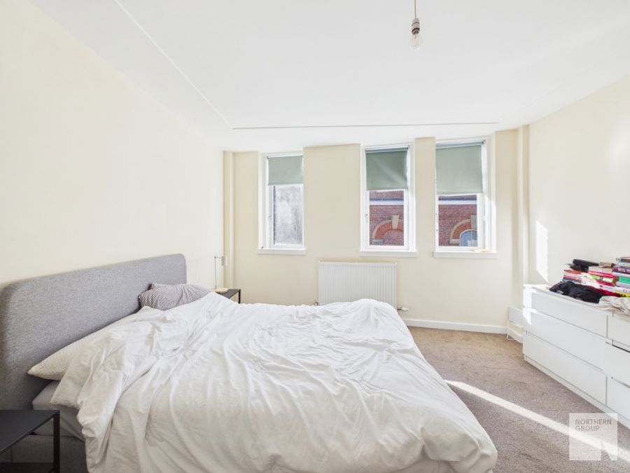 Apt 3 :: Vernon Street  image 6