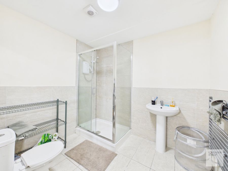 Apt 3 :: Vernon Street  image 7