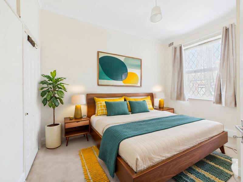 Barrington Street :: Clayton image 8