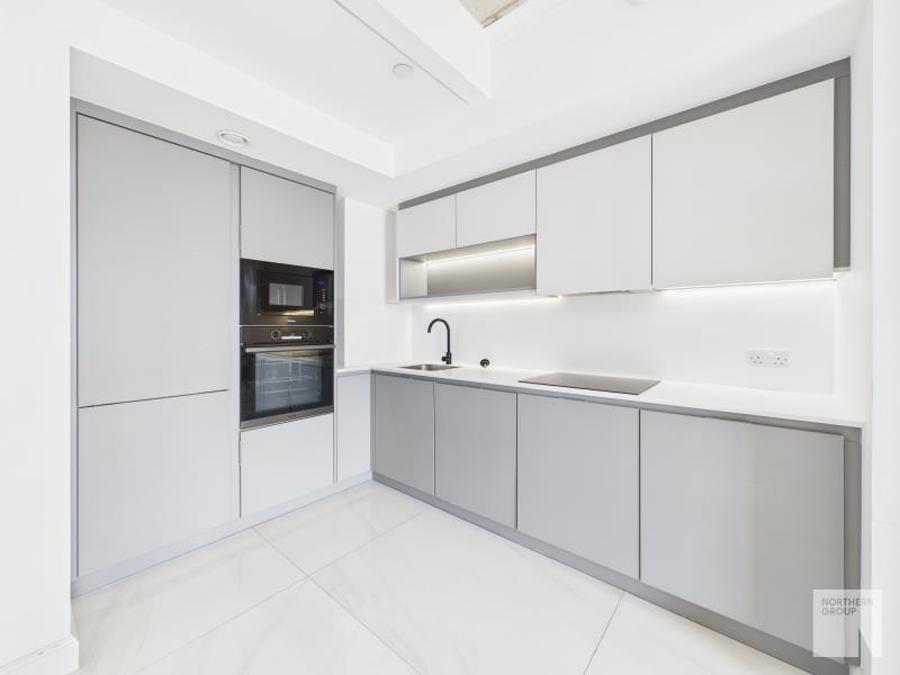 Apt 7.02 :: One Silk Street image 2