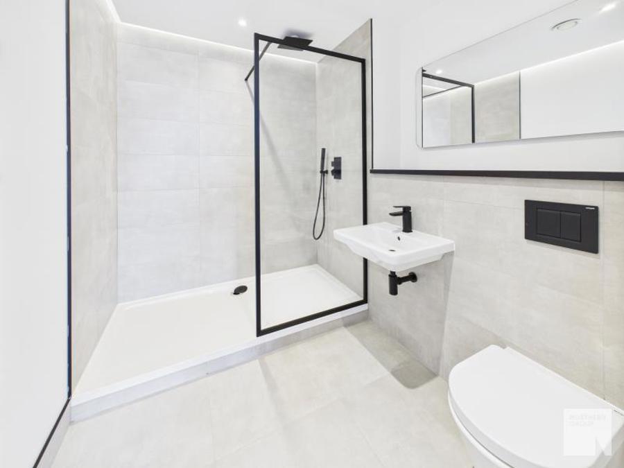 Apt 7.02 :: One Silk Street image 8