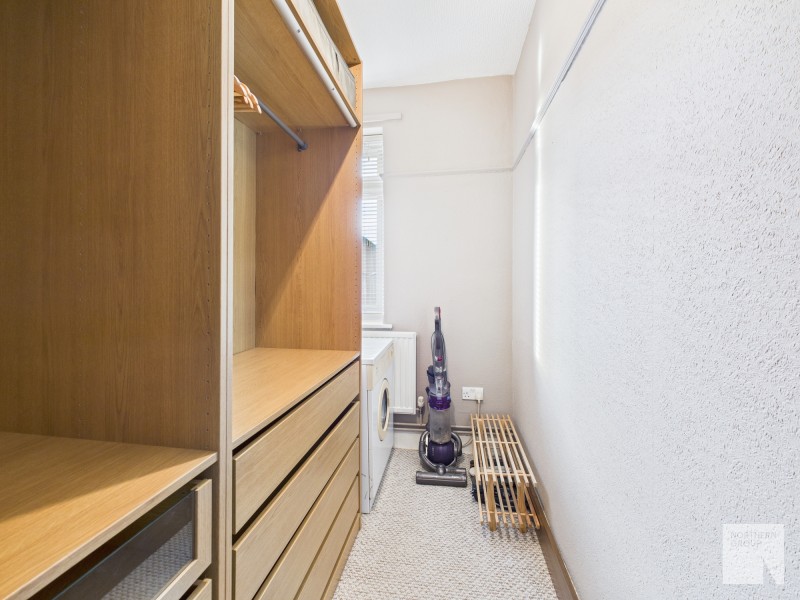 Temple Square :: Manchester image 6