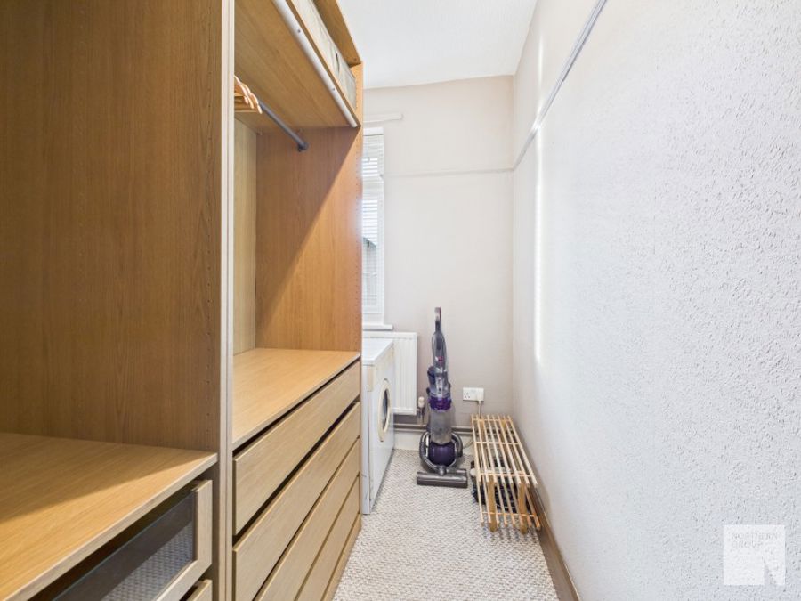 Temple Square :: Manchester image 6