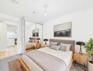 Apt 18 :: The Quarters image 2