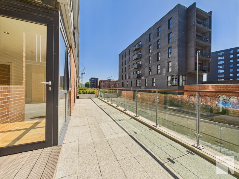 Apt G.11 :: Flint Glass Wharf image 8