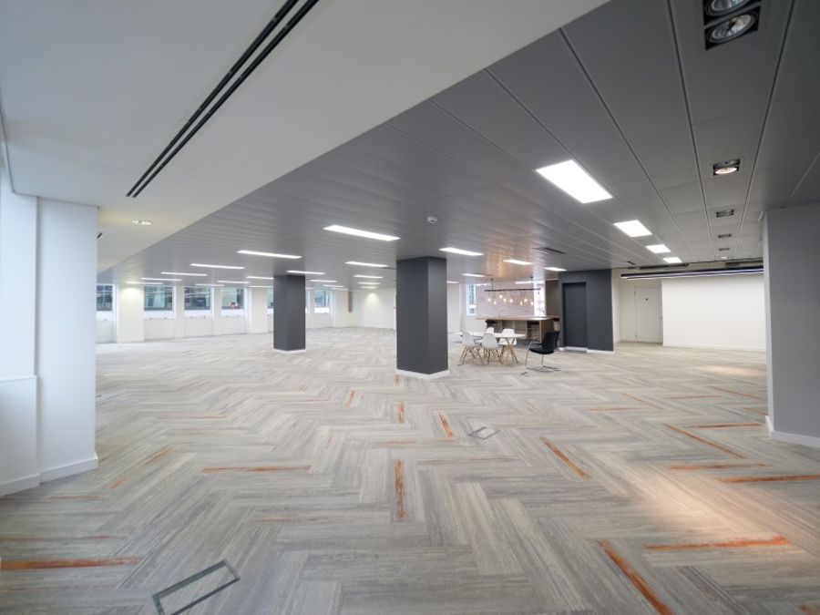 4.02 :: 19 Spring Gardens image 1