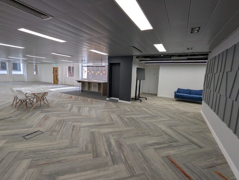 4.02 :: 19 Spring Gardens image 3